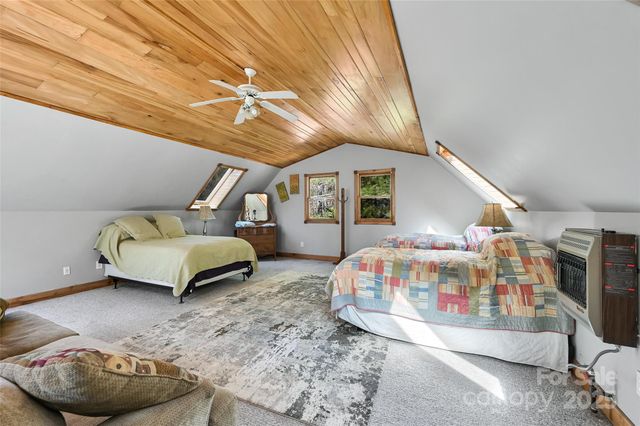 24 Wood Lake Drive, Fairview, NC 28730