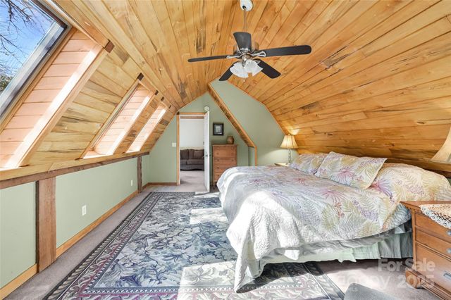 24 Wood Lake Drive, Fairview, NC 28730