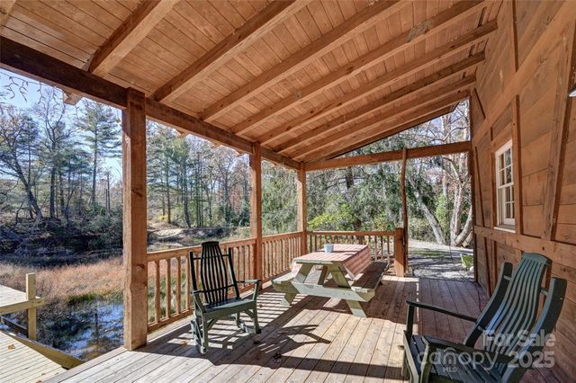 24 Wood Lake Drive, Fairview, NC 28730