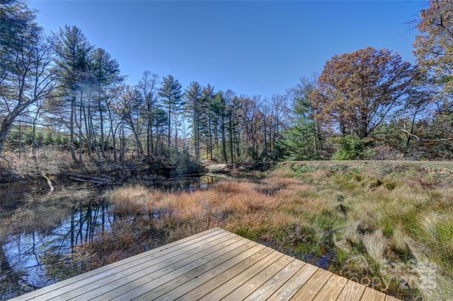 24 Wood Lake Drive, Fairview, NC 28730