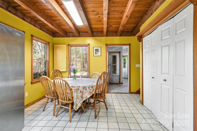 24 Wood Lake Drive, Fairview, NC 28730