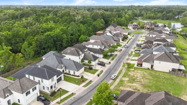 18252 Vis-a-vis Ave, Baton Rouge, LA 70817