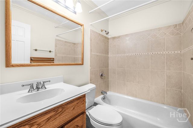 5 Port Royal Drive, Savannah, GA 31410