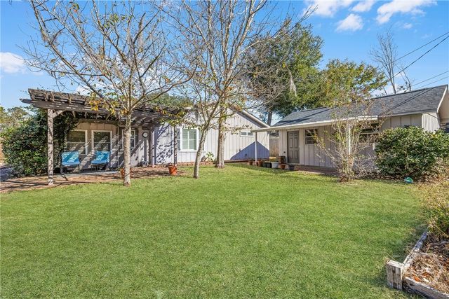 5 Port Royal Drive, Savannah, GA 31410