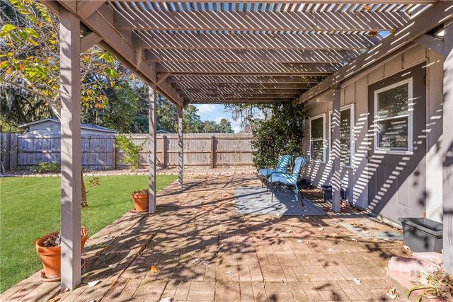 5 Port Royal Drive, Savannah, GA 31410