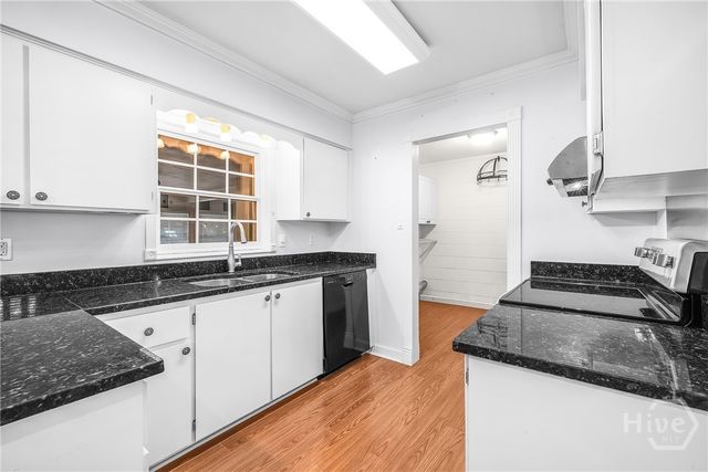 5 Port Royal Drive, Savannah, GA 31410