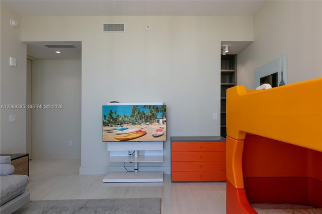 18975 Collins Avenue 1803, Sunny Isles Beach, FL 33160