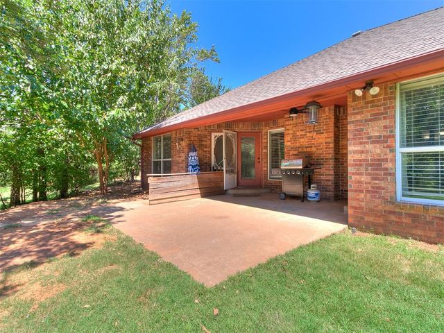 7824 Bobwhite Trail, Jones, OK 73049