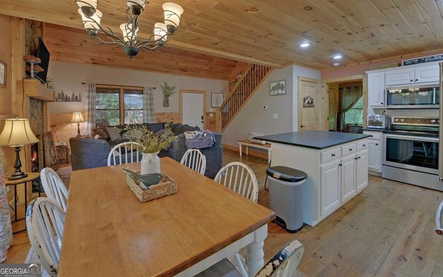 79 Clairmonte Point, Martin, GA 30557