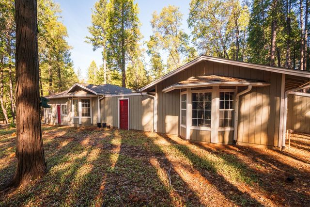 13015 Lee Ln, Nevada City, CA 95959