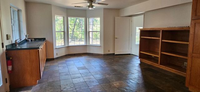 13015 Lee Ln, Nevada City, CA 95959