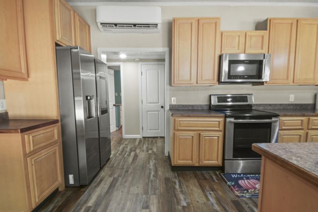 6739 Deception Road, Milton, FL 32583