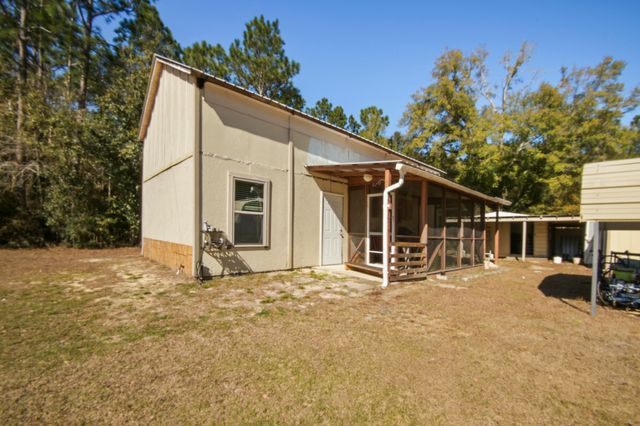 6739 Deception Road, Milton, FL 32583