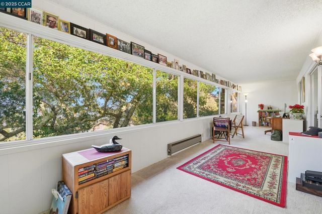 3120 Ptarmigan Dr. 3, Walnut Creek, CA 94595