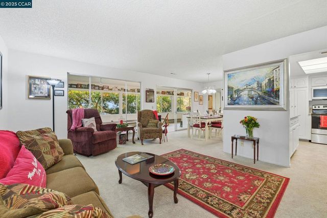 3120 Ptarmigan Dr. 3, Walnut Creek, CA 94595