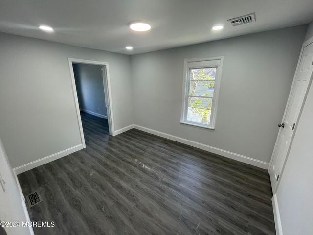 413 Ridge Avenue, Asbury Park, NJ 07712