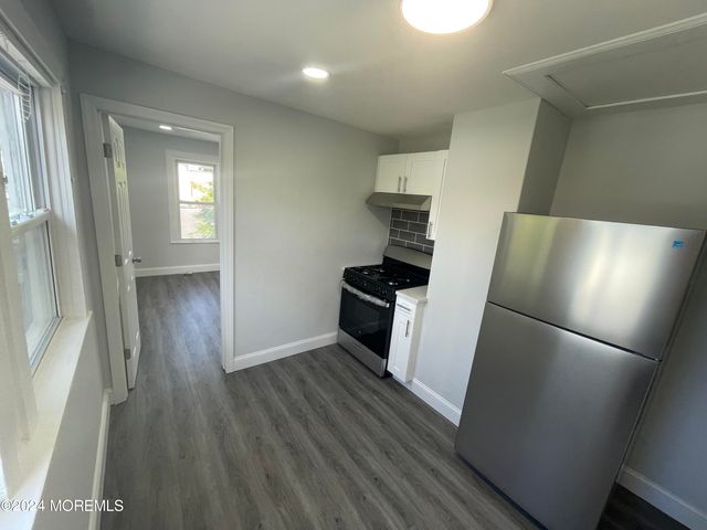 413 Ridge Avenue, Asbury Park, NJ 07712