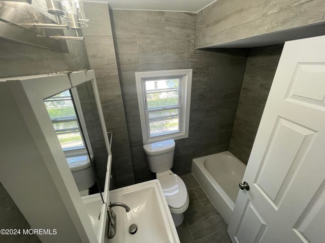 413 Ridge Avenue, Asbury Park, NJ 07712