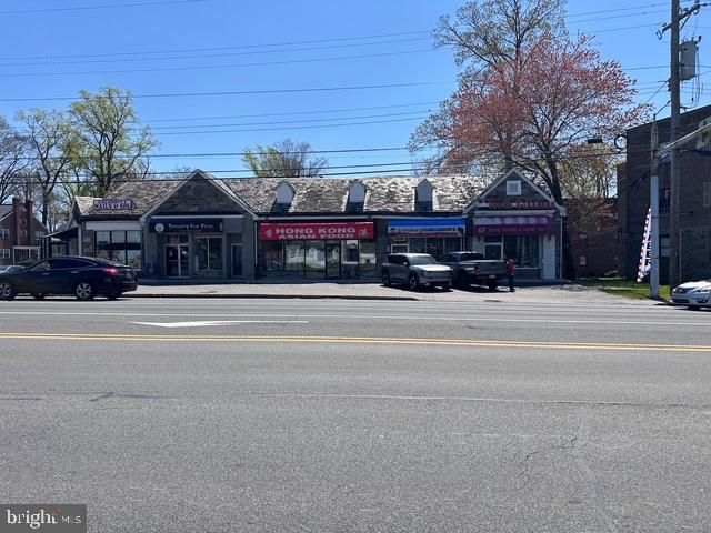 4306-4308 TOWNSHIP LINE RD, Drexel Hill, PA 19026