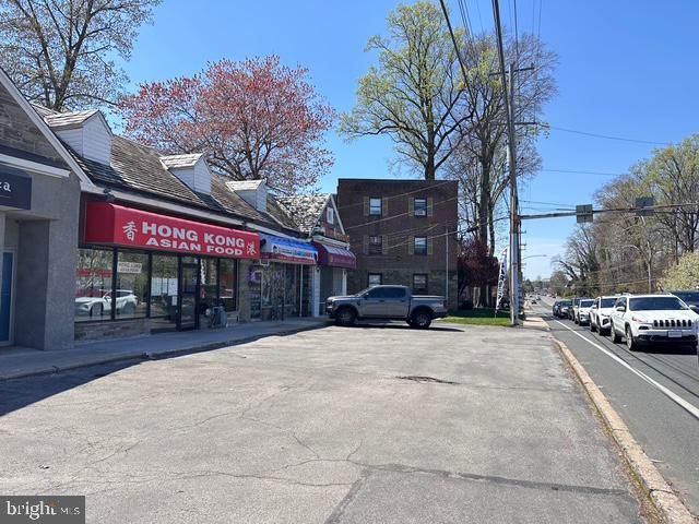 4306-4308 TOWNSHIP LINE RD, Drexel Hill, PA 19026