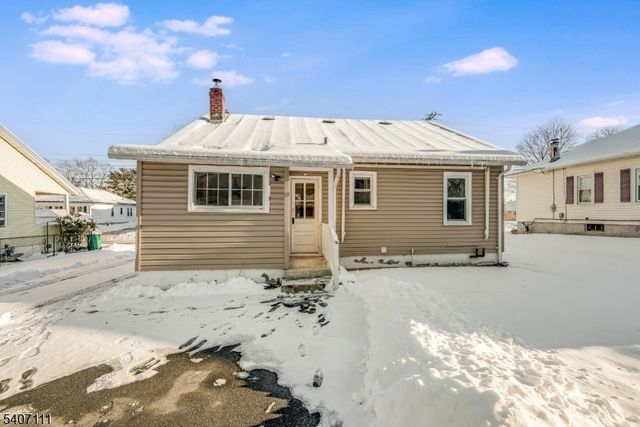 32 Mason Ave, Newton Town, NJ 07860