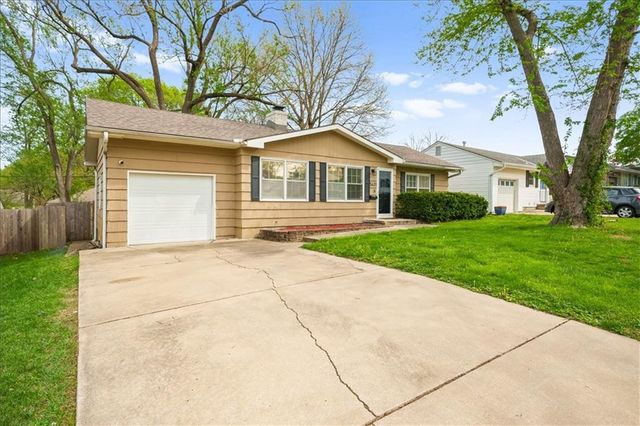 5431 Dearborn Street, Mission, KS 66202