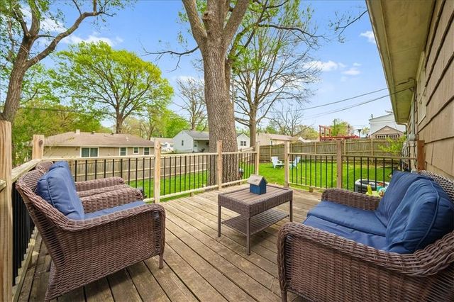 5431 Dearborn Street, Mission, KS 66202