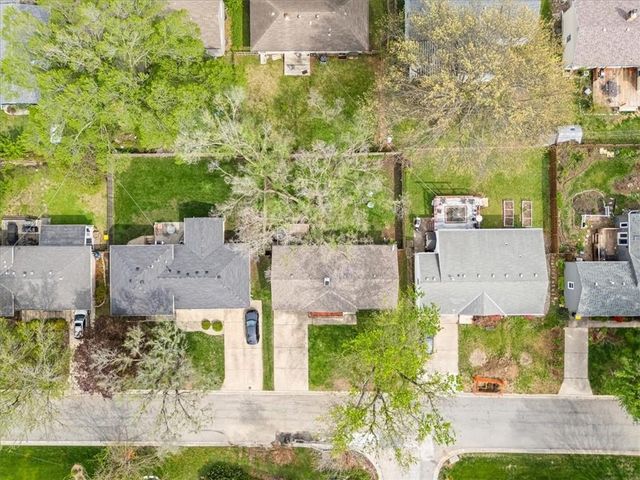 5431 Dearborn Street, Mission, KS 66202