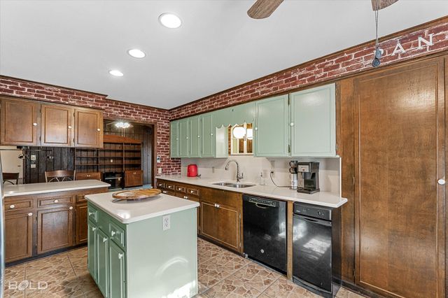 447 Burrow Lane, Cotton Valley, LA 71018