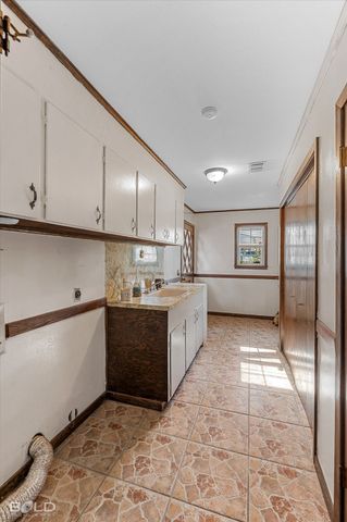 447 Burrow Lane, Cotton Valley, LA 71018