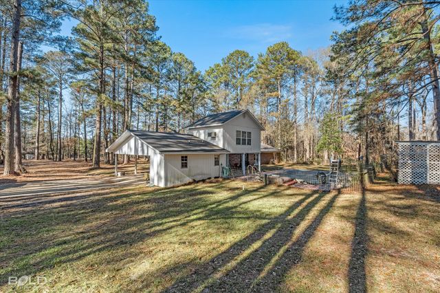 447 Burrow Lane, Cotton Valley, LA 71018