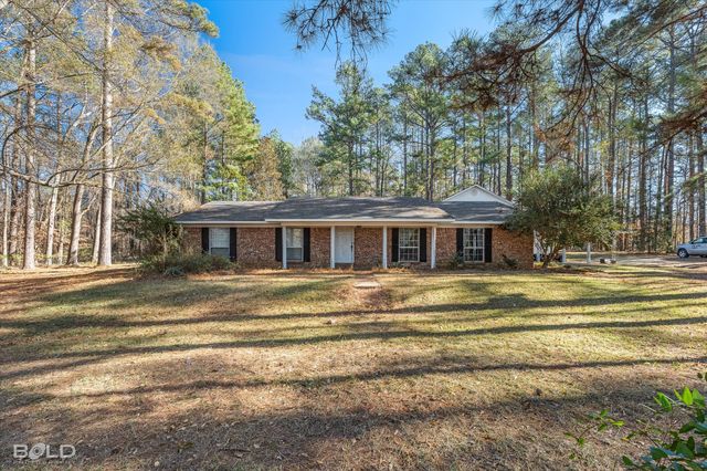 447 Burrow Lane, Cotton Valley, LA 71018