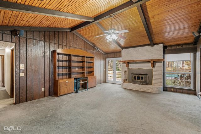 447 Burrow Lane, Cotton Valley, LA 71018