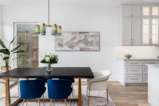 8749 Rexford, Dallas, TX 75209