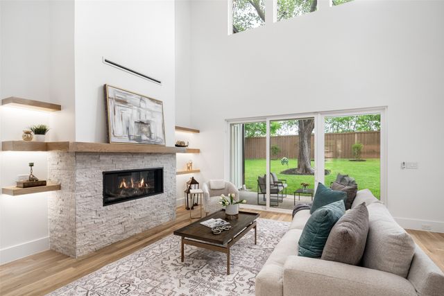 8749 Rexford, Dallas, TX 75209