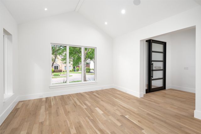 8749 Rexford, Dallas, TX 75209