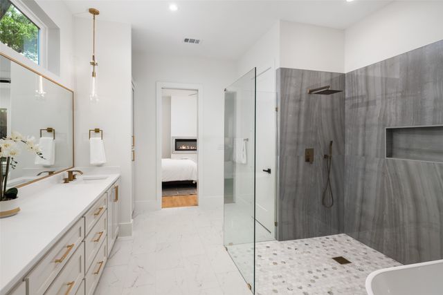 8749 Rexford, Dallas, TX 75209