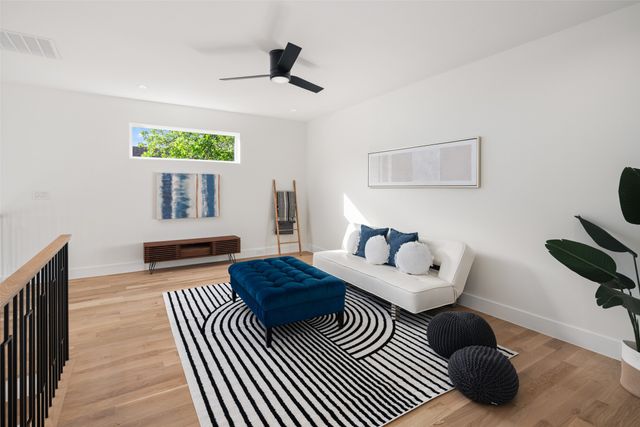 8749 Rexford, Dallas, TX 75209