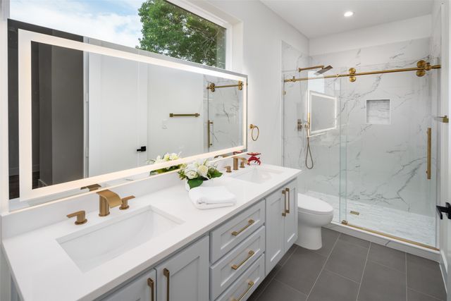 8749 Rexford, Dallas, TX 75209