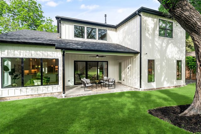 8749 Rexford, Dallas, TX 75209