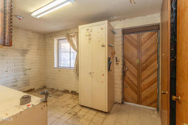 10646 Samoa Avenue, Los Angeles, CA 91042
