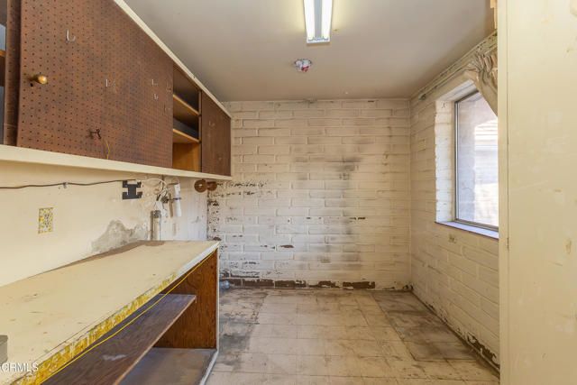 10646 Samoa Avenue, Los Angeles, CA 91042