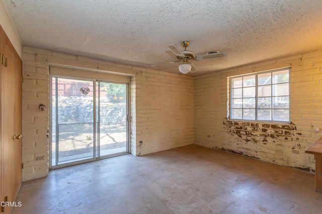 10646 Samoa Avenue, Los Angeles, CA 91042