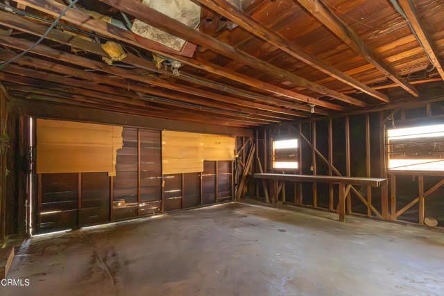 10646 Samoa Avenue, Los Angeles, CA 91042