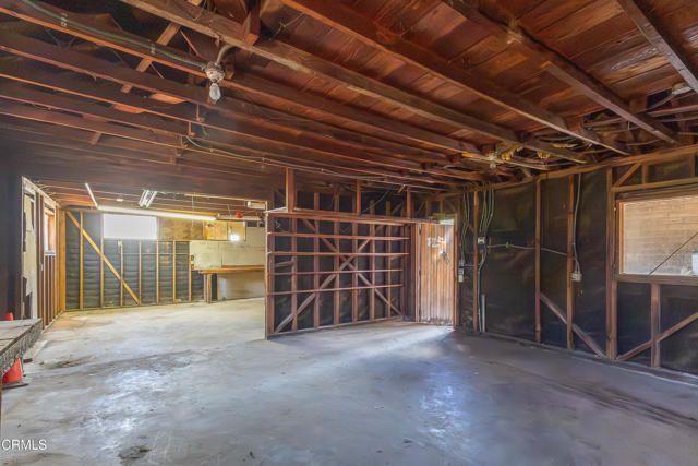 10646 Samoa Avenue, Los Angeles, CA 91042