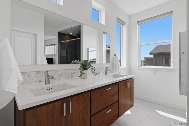 6720 Zuni Street, Denver, CO 80221