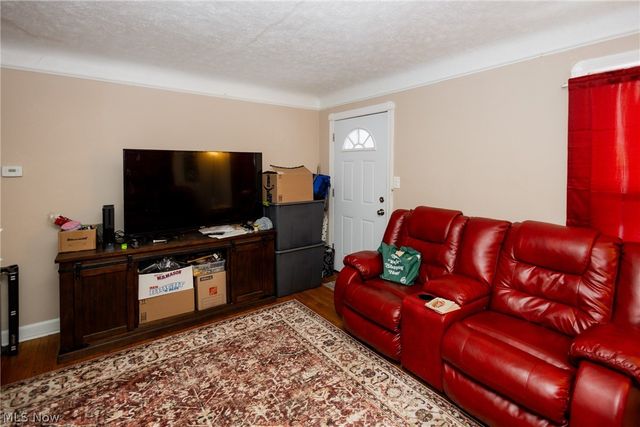 355 E 257th Street, Euclid, OH 44132