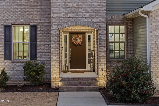 7804 Charters End Street, Willow Spring, NC 27592