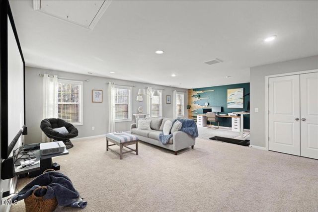 7804 Charters End Street, Willow Spring, NC 27592