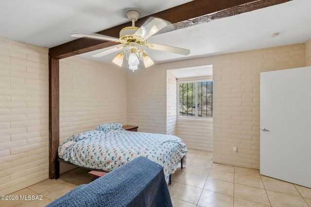 5635 N Via Latigo, Tucson, AZ 85704